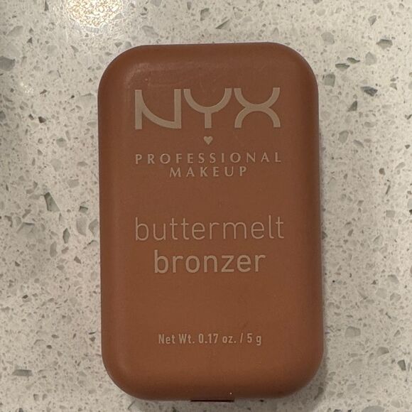 NYX Other - NYX Professional Makeup Buttermelt Bronzer in Rich Brown